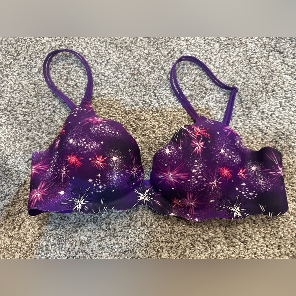 Victoria's Secret Secret Embrace push up bra
